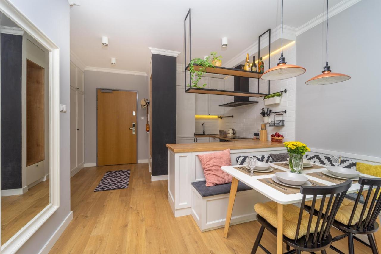 Nadmorski Apartament Blisko Plazy Apartment Gdansk Bagian luar foto