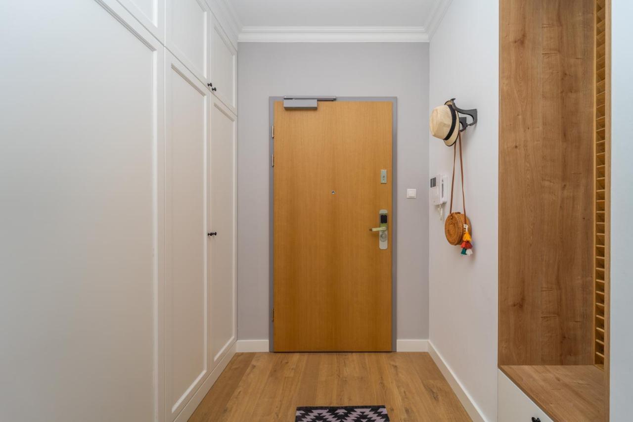 Nadmorski Apartament Blisko Plazy Apartment Gdansk Bagian luar foto